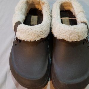 fleece lined Crocs